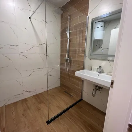 Studio Apartment Lisi 2 *