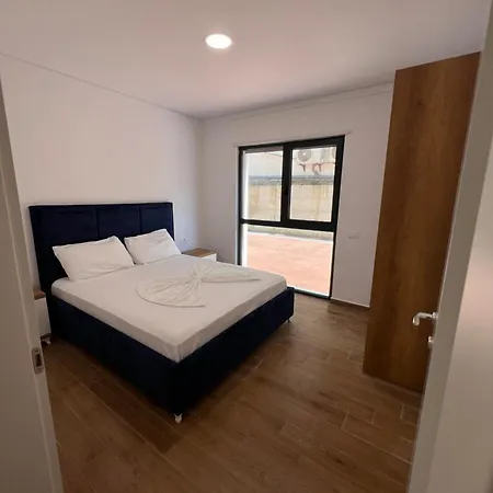 Studio Apartment Lisi 2 * Lezhë